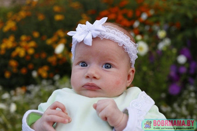 Это сейчас наращивание волос, ресниц... А в детстве бантик на голову прицепишь и всё - красавица!!!