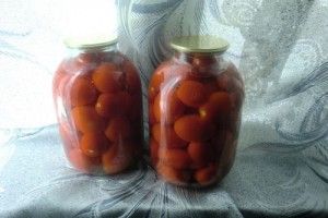 Консервированные помидоры без специй