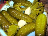 Огурцы простого посола